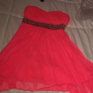 Homecoming dress📍